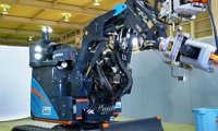 К разборке реактора АЭС "Фукусима" привлекут робота