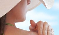 Как правильно выбрать средство защиты от солнечных ожогов