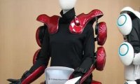 Киборг-костюмы были включены в страховку в Японии