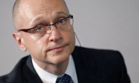 Кириенко подтвердил необходимость совершенствования закона об НКО