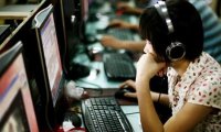 Китаянка родила в интернет-кафе во время компьютерной игры