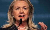 Клинтон ищет вице-президента и создала сайт против Трампа