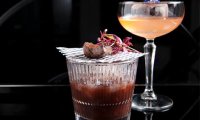 Коктейли для страстных охотников в Mercedes Bar