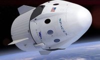 Корабль SpaceX вернул четырех космических туристов на землю с орбиты
