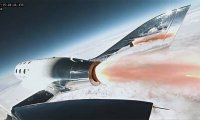 Космолет Virgin Galactic успешно провел свой первый коммерческий рейс