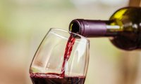 Красное вино снижает риск ожирения