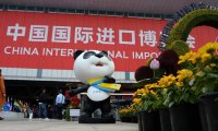Крупнейшая выставка импортных товаров Китая сообщила о первом снижении общей суммы сделок с 2018 года