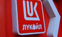 «Лукойл» заправит украинские танки российской соляркой