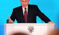 «Люди вынуждены экономить на всем»: Путин вступился за бедных россиян