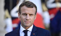 Макрон обеспокоен высказываниями компании Sanofi о вакцине