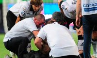 Медики спасли футболиста «Торпедо» от смерти во время матча