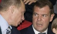 Медведев на грани: большинство россиян выступили за отставку правительства