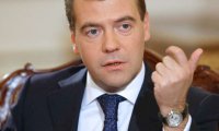 Медведев: Украина не платит за газ даже по сниженным ценам