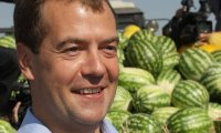 Медведев уверен, что Россия может прокормить себя сама