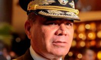 Министр обороны Венесуэлы: войска «готовы умереть» за Родину