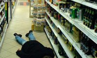 Минздрав предложил запретить продажу алкоголя пьяным покупателям