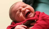 Младенцы ощущают боль сильнее, чем взрослые 