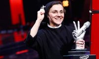 Монахиня, победившая в «Голос Италии», выпустила дебютный альбом 