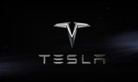 Мужчина заживо сгорел, не сумев выбраться из автомобиля Tesla