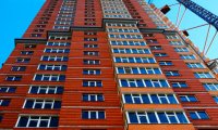 На грани банкротства оказались застройщики 7 млн кв. м жилья