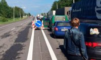 На границе РФ и Белоруссии образовалась многокилометровая пробка