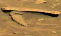 На Марсе найден инопланетный раскладной нож‍