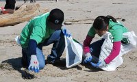 На пляжах Индии стартует проект по уборке мусора