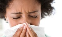 Названы 5 главных причин аллергического насморка