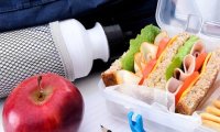 Названы 5 лучших перекусов в дороге