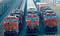 Неделя забастовки работников грузовых железных дорог может обойтись экономике США в $1 млрд