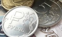 Нефть, налоги и санкции бьют по рублю: эксперты ждут падения курса
