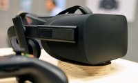 Oculus разрабатывает облегчённую версию шлема виртуальной реальности Quest