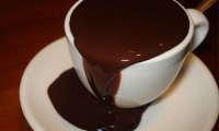 Омолодить клетки головного мозга поможет горячий шоколад