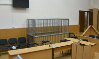 Оправданный присяжными биробиджанец изнасиловал свидетельницу по делу