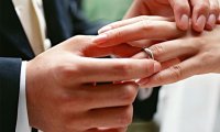 Определен идеальный возраст для вступления в брак