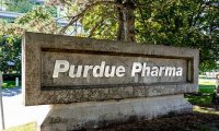 Основатели Purdue Pharma выплатят $6 млрд пострадавшим от опиоидного кризиса