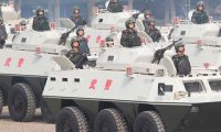 Пекин будут патрулировать бронемашины