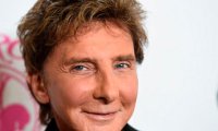 Певец Барри Манилоу сообщил о своей гомосексуальности