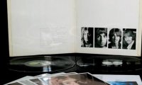 Пластинка The Beatles была куплена за 790 тысяч долларов