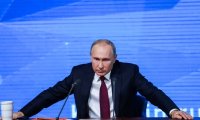 «Под Путиным все зашаталось»: экс-замминистра заявил о нестабильности российской власти 