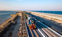Поезда по Крымскому мосту пустят до конца года