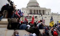 Политический раскол в США из-за беспорядков 6 января дошел до ФБР