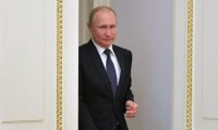Политолог Белковский назвал сроки возможной отставки Путина и имя его преемника