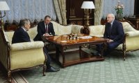 Политолог о встрече Лаврова и Лукашенко: сидел напряженный с трясущимися руками