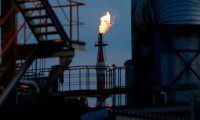 Попутный нефтяной газ останется без налога