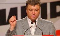 Под залпы «Града» Порошенко нарядился в миротворца