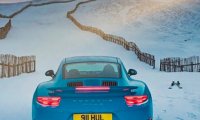Porsche 911 Turbo S покорил горнолыжный спуск на видео