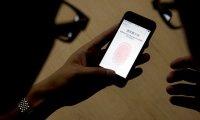 После отказа взломать IPhone террориста Трамп назвал Apple "жалкой"
