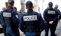 Правительство Франции разработает меры по улучшению этики профессионального поведения полиции