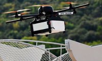 Правительство планирует легализовать перевозку грузов дронами к 2019 году